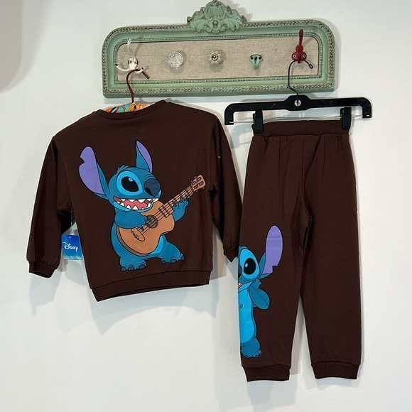Disney officially licensed stitch graphic sweatsuit kids size 5 brown new w tags - Picture 6 of 6